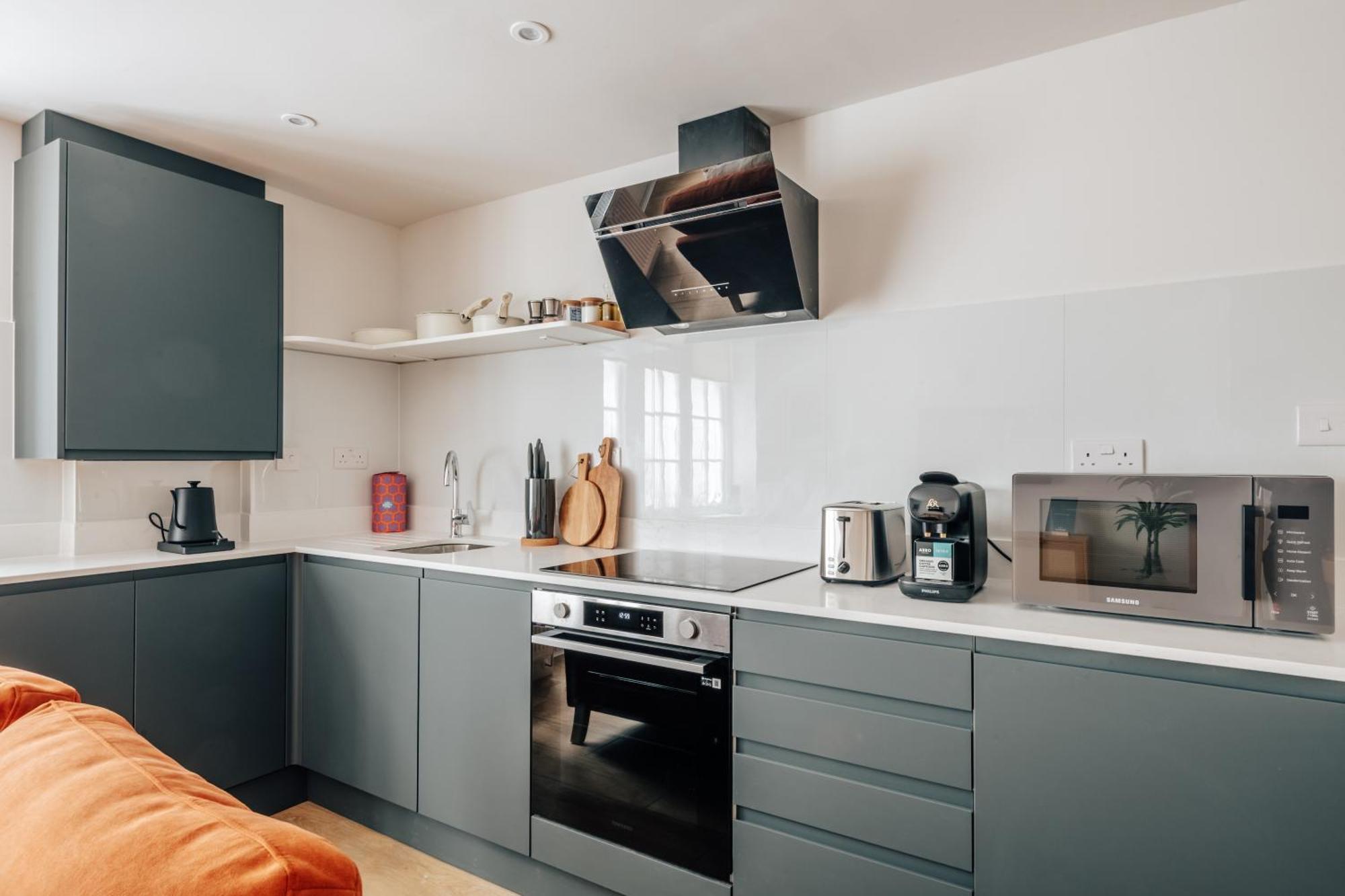 The Regency - Serviced Apartments Лондон Екстериор снимка